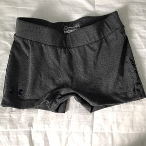 Under Armour XS Spandex Athletic shorts